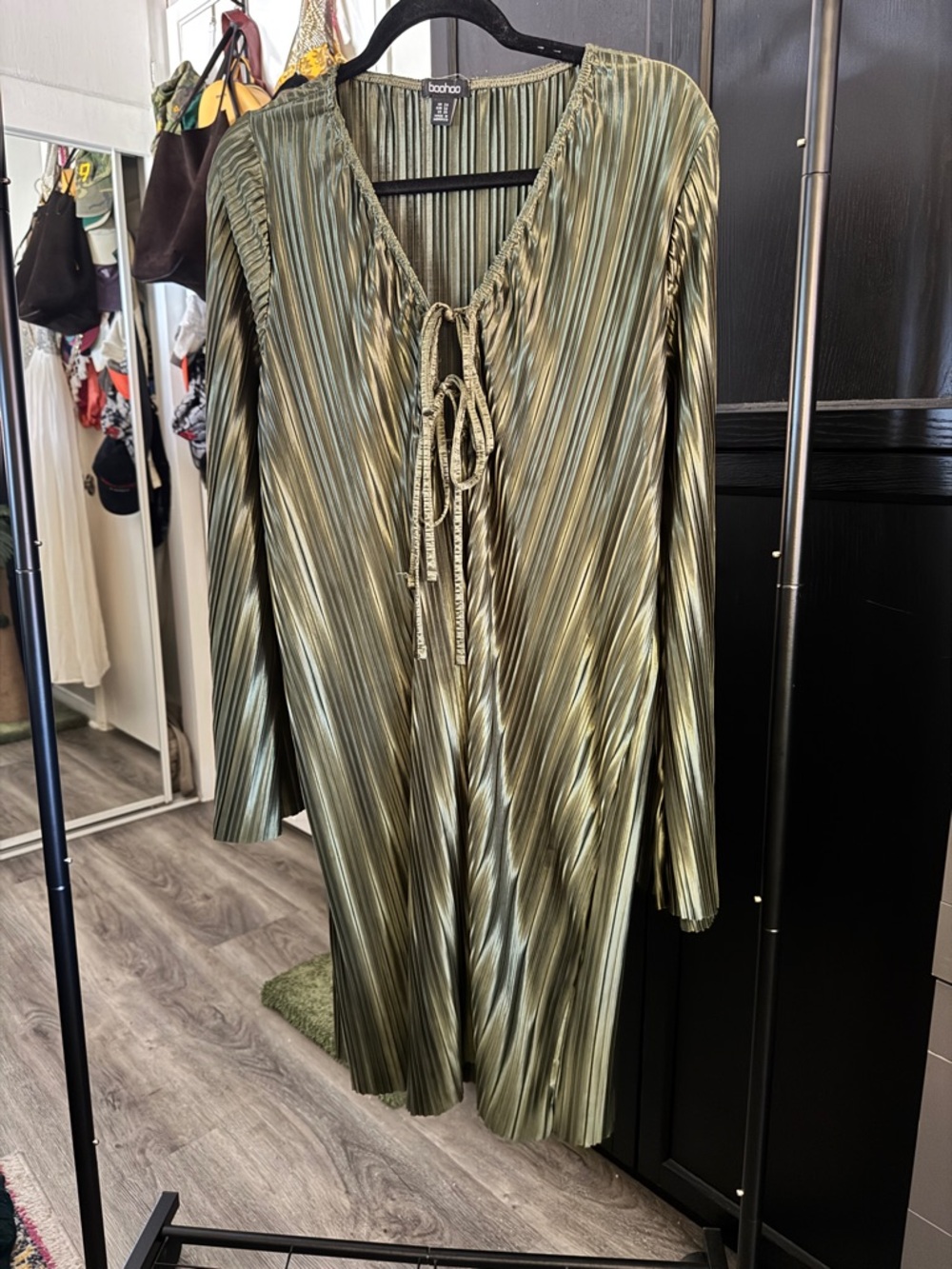 boohoo Olive Metallic Pleated Long Sleeve V-Neck Dress